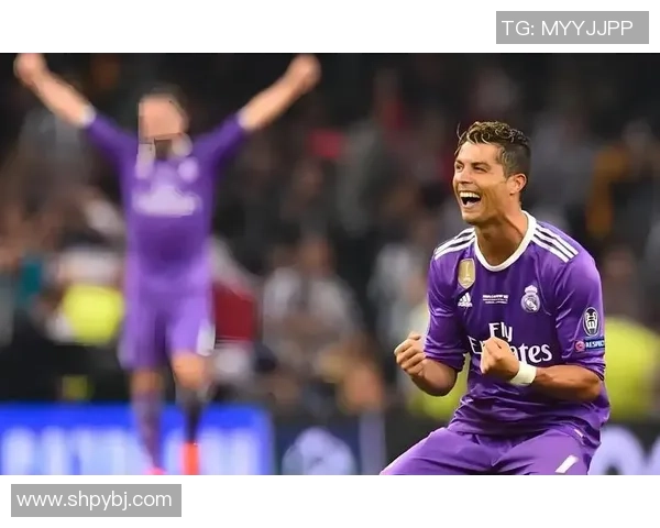 帅气足球明星的魅力与风采：他们如何在绿茵场上闪耀光芒